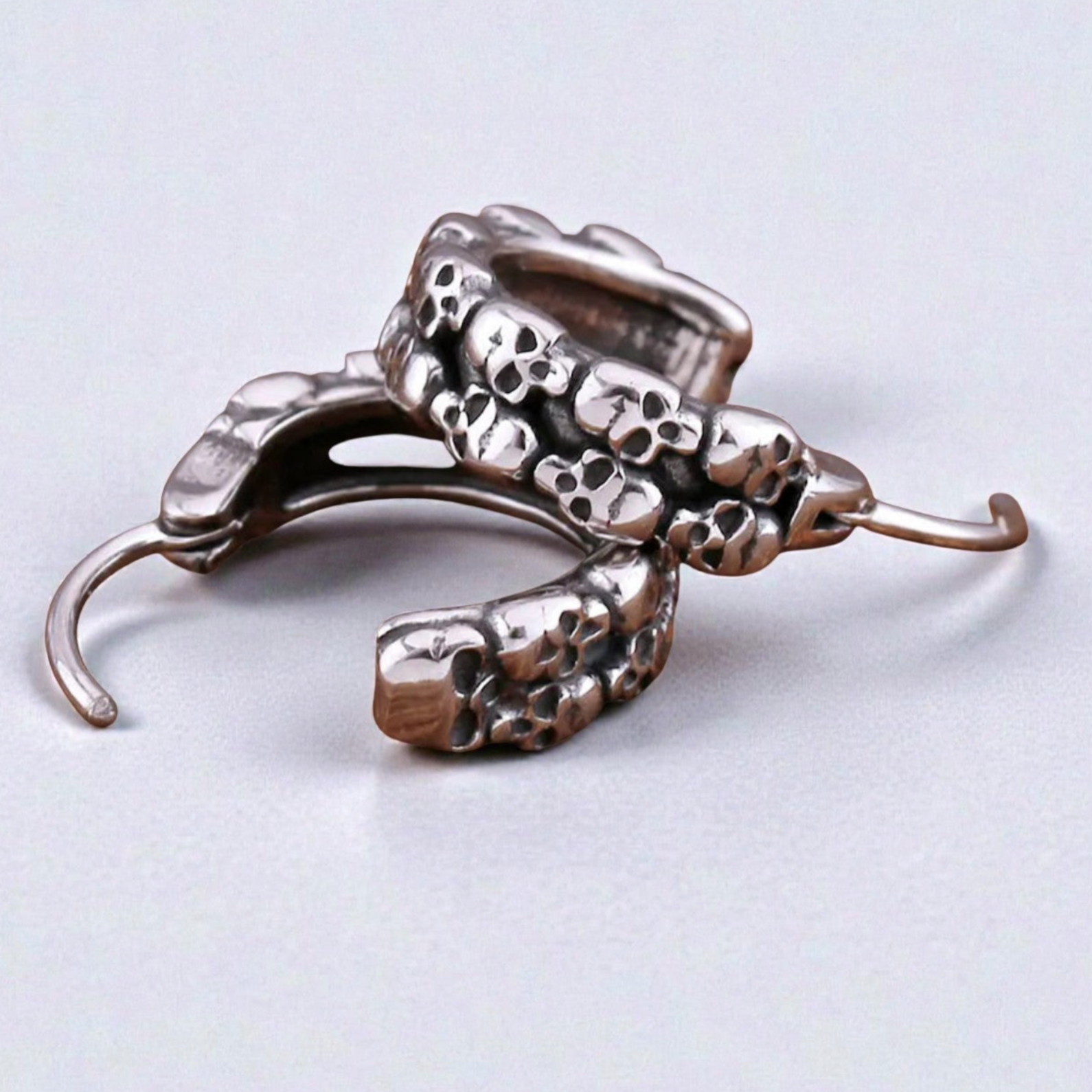 Brinco Caveira Viking