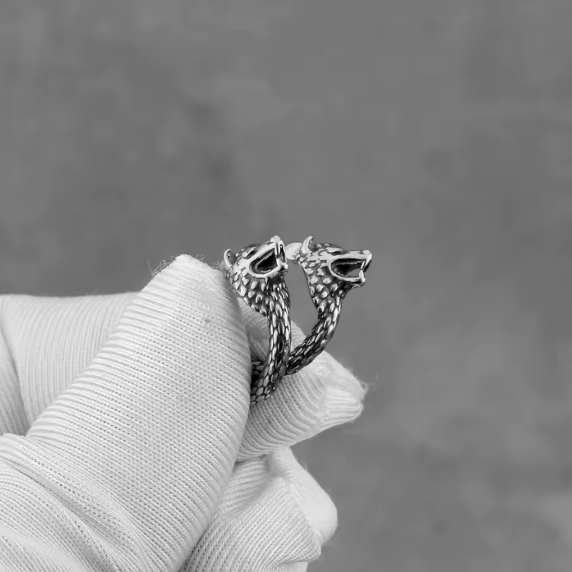 Brinco Cabeça de Lobo Viking