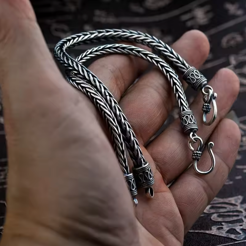 Bracelete Varangians – O Elo do Destino