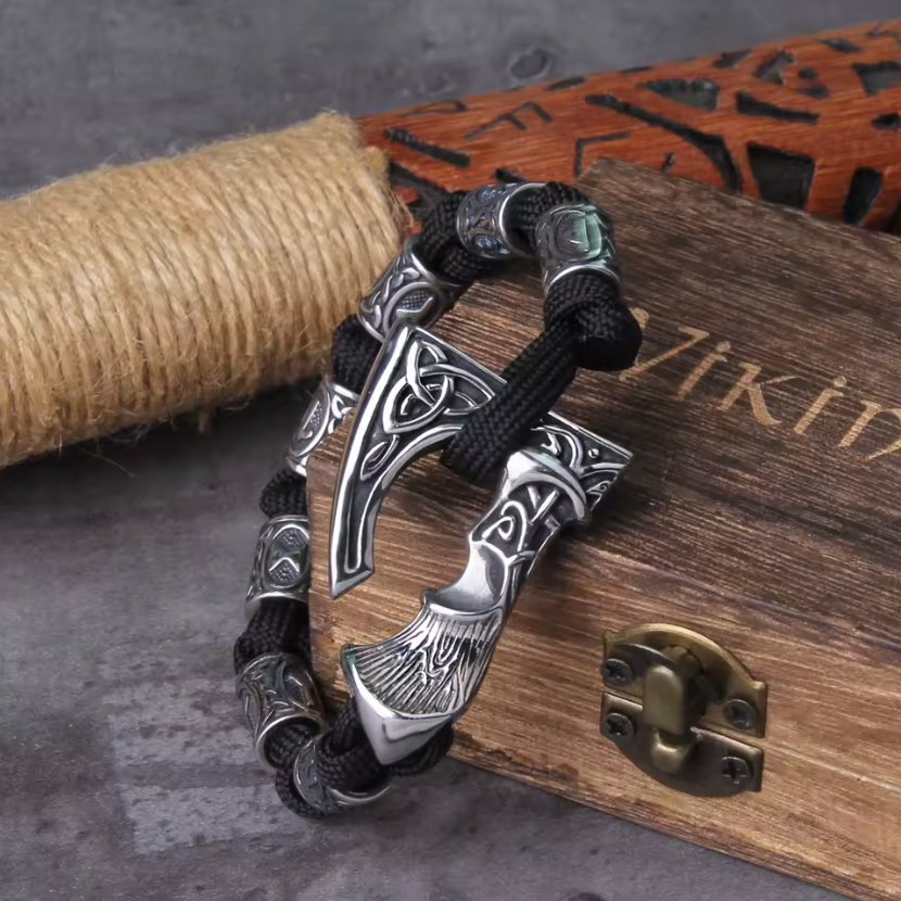 Bracelete Járnsekr - O Machado Viking