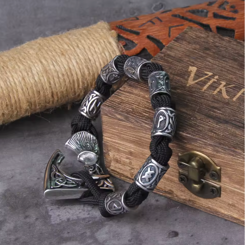 Bracelete Járnsekr - O Machado Viking