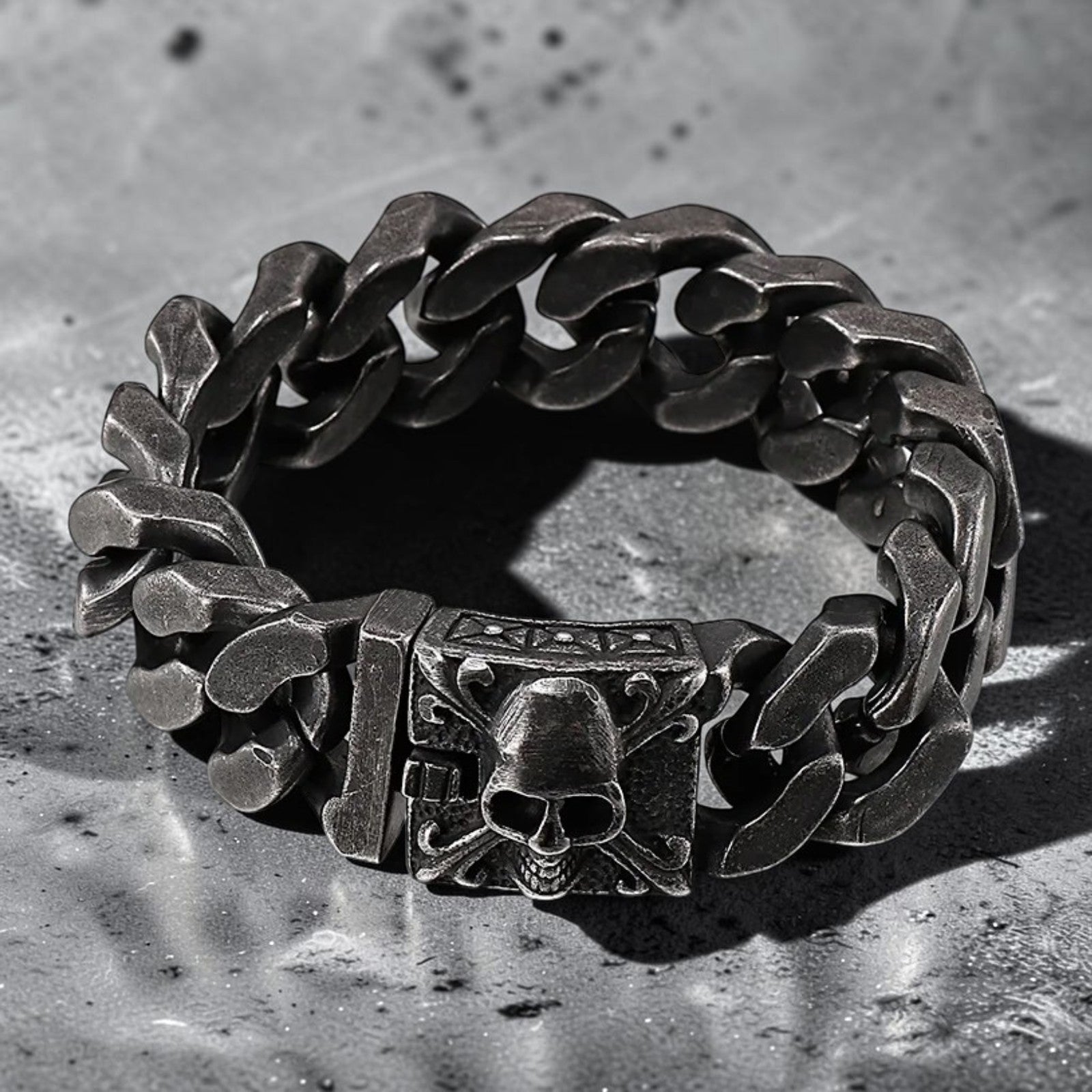 Bracelete Helgr – Caveira em Aço