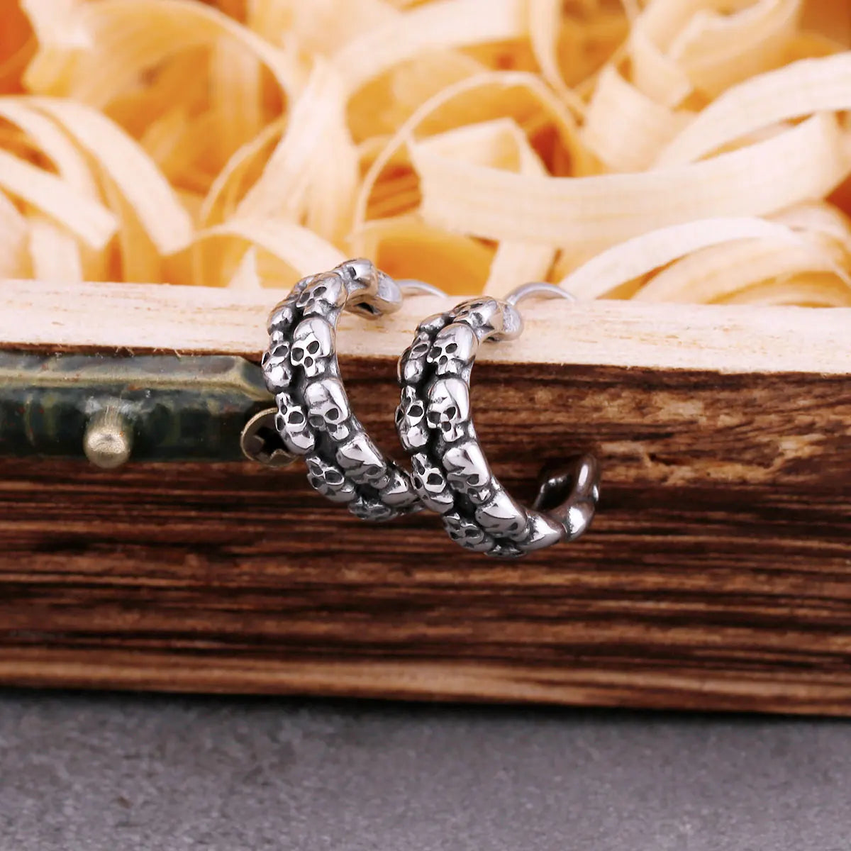 Brinco Caveira Viking