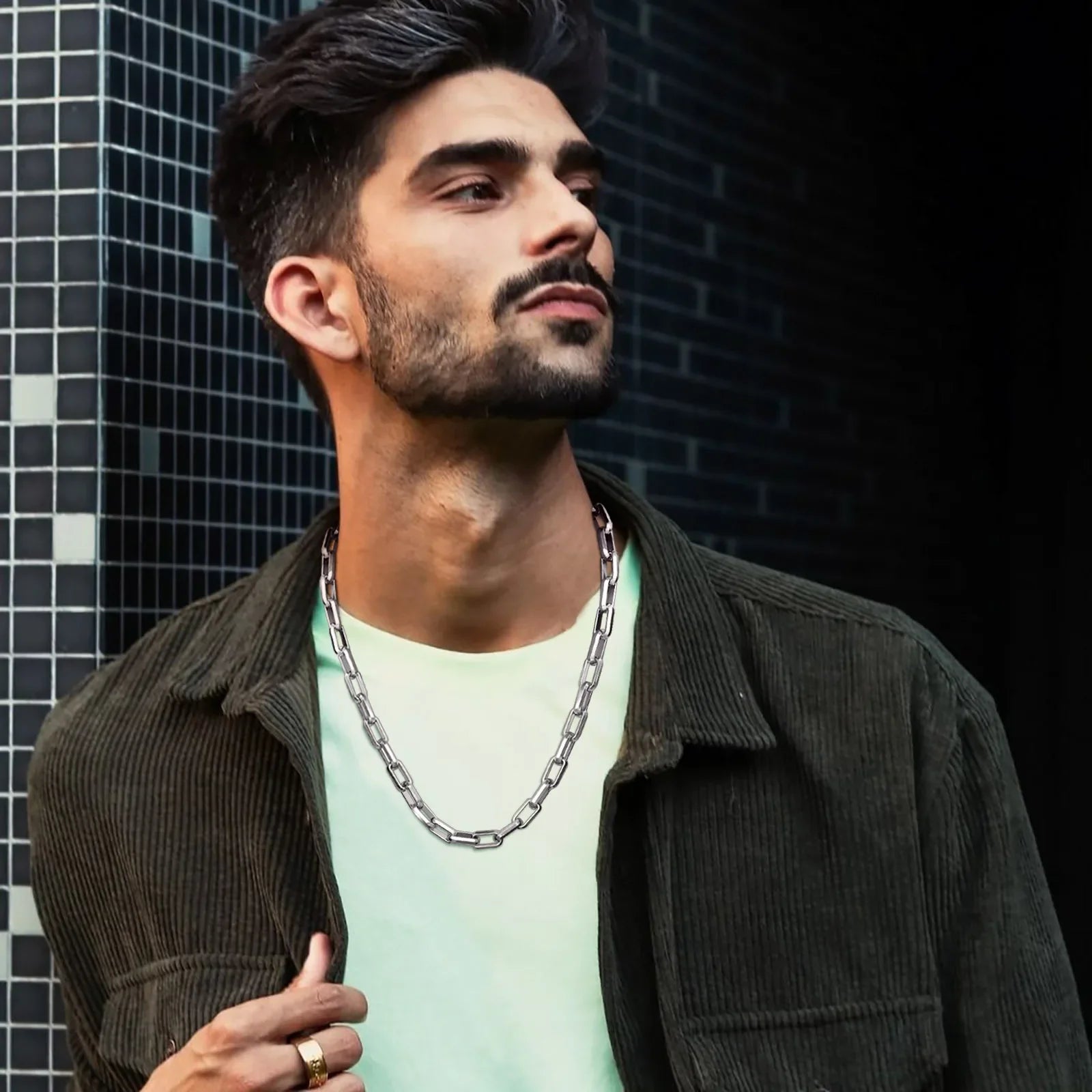 Colar Sköll – Correntes do Destino