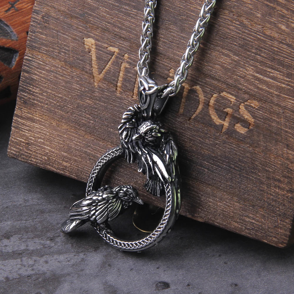 Colar Huginn & Muninn – Mensageiros de Odin