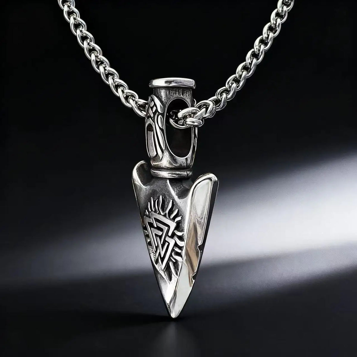 Colar Valknut — Caminho de Odin