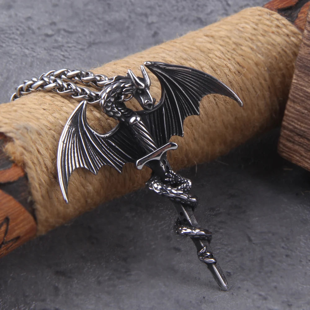 Colar Drakensverd - Dragão e Espada