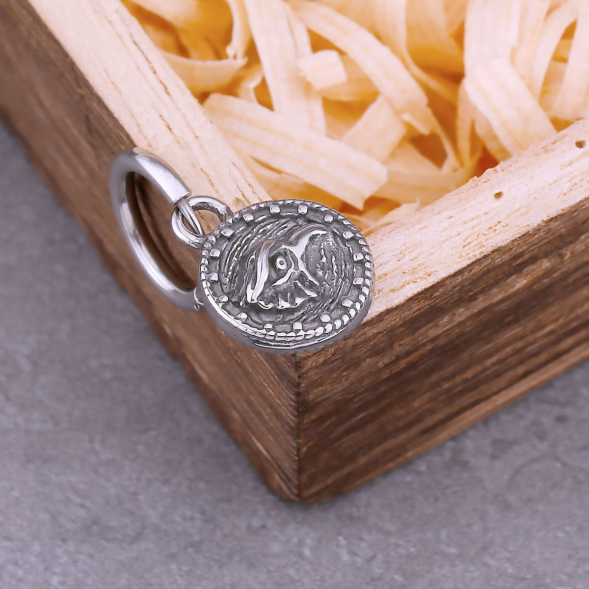 Brinco Águia Viking