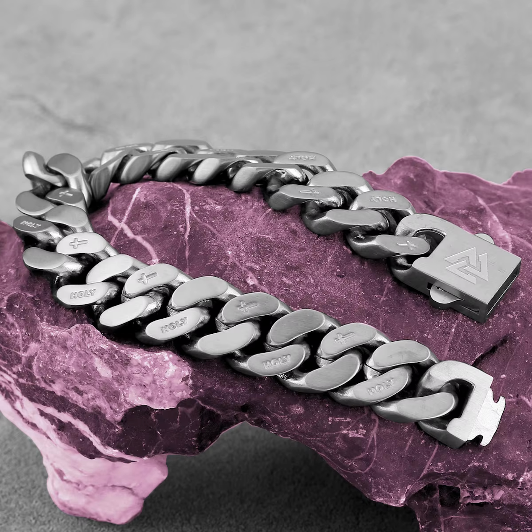 Bracelete Valknut - Cruz Esculpida