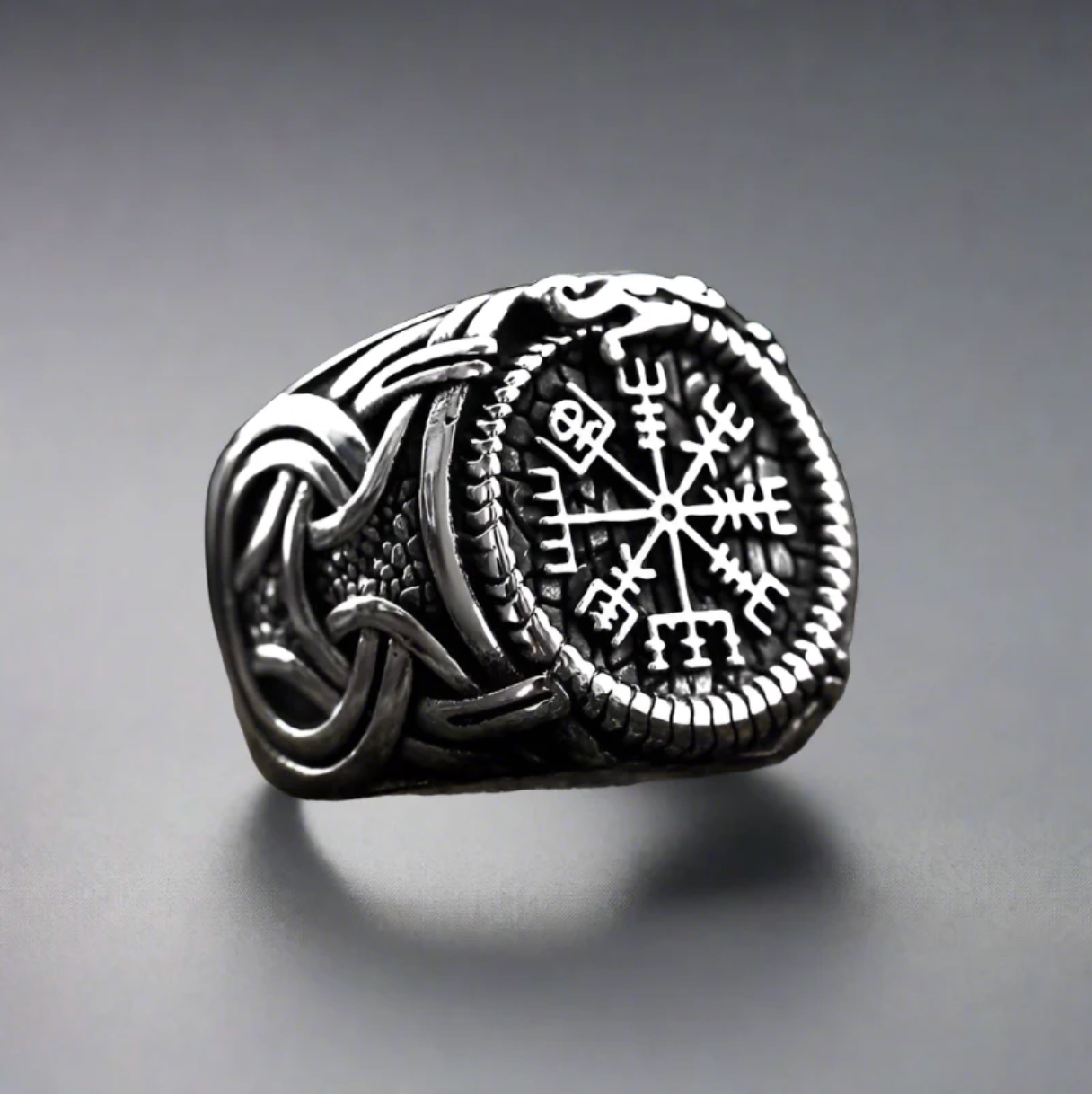 Anel Vegvísir Guia de Navegação