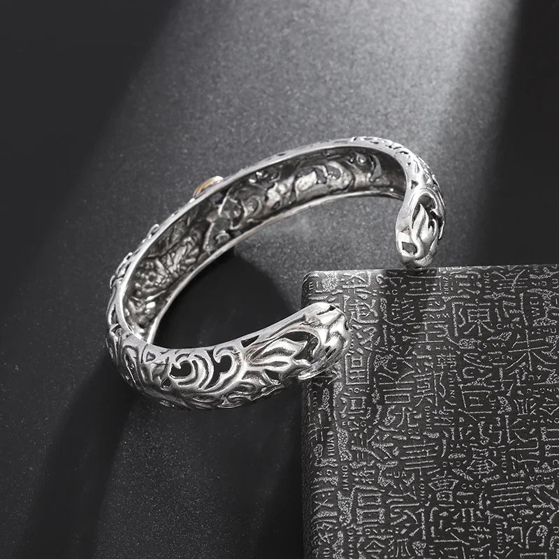 Bracelete Koi Dourado – Força que Flui com Elegância