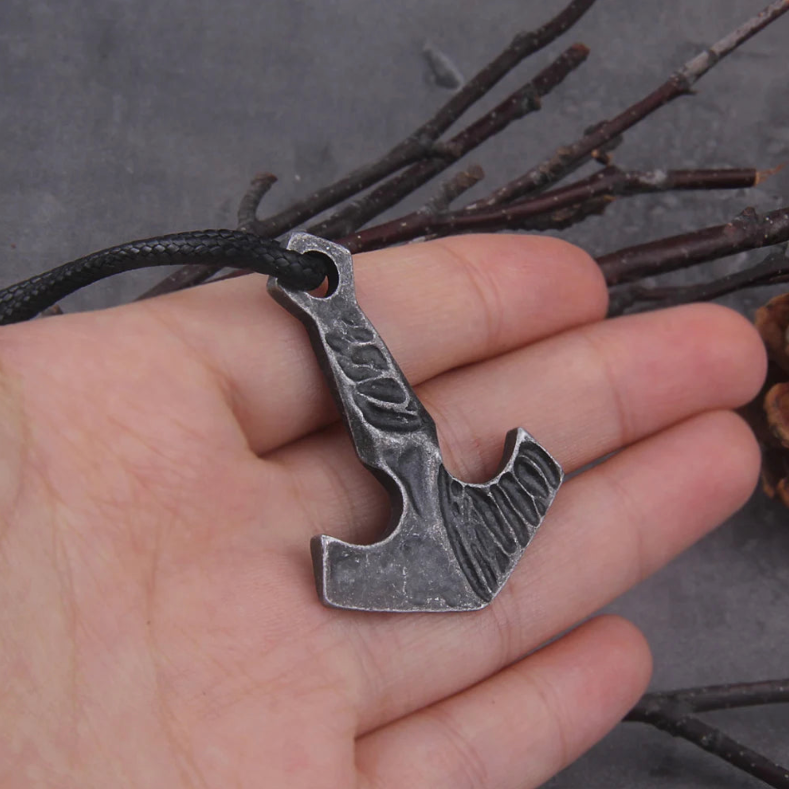 Colar Silver – Mjölnir