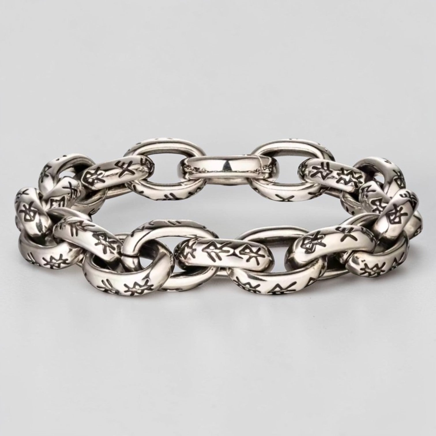 Bracelete Runas – Elo dos Nove Reinos em Prata Esterlina 925