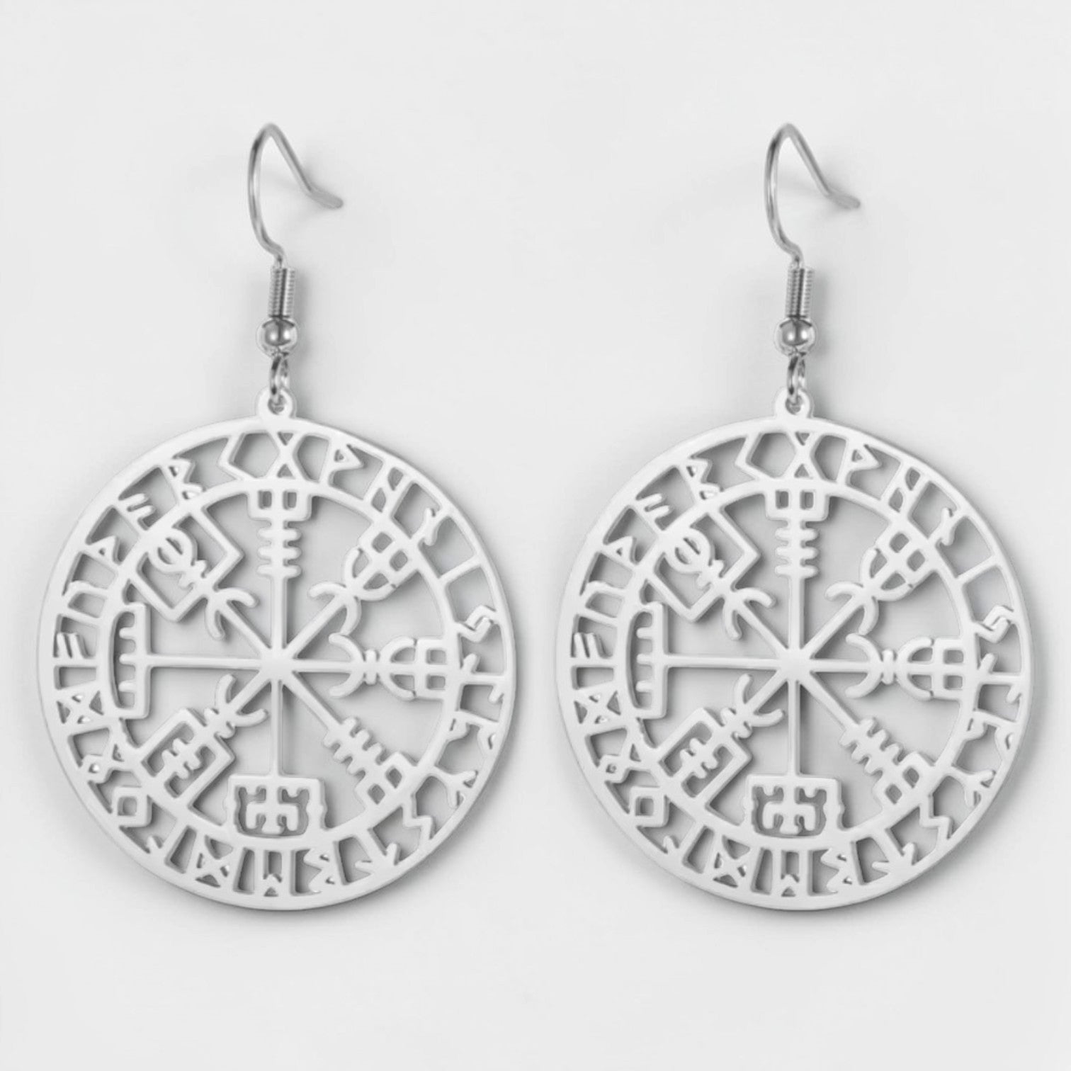 Brincos Vegvísir – Guia dos Caminhos