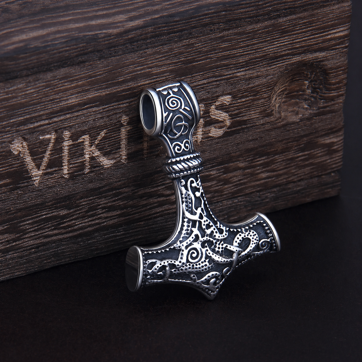 Colar Martelo de Thor – Força Ancestral em Prata S925
