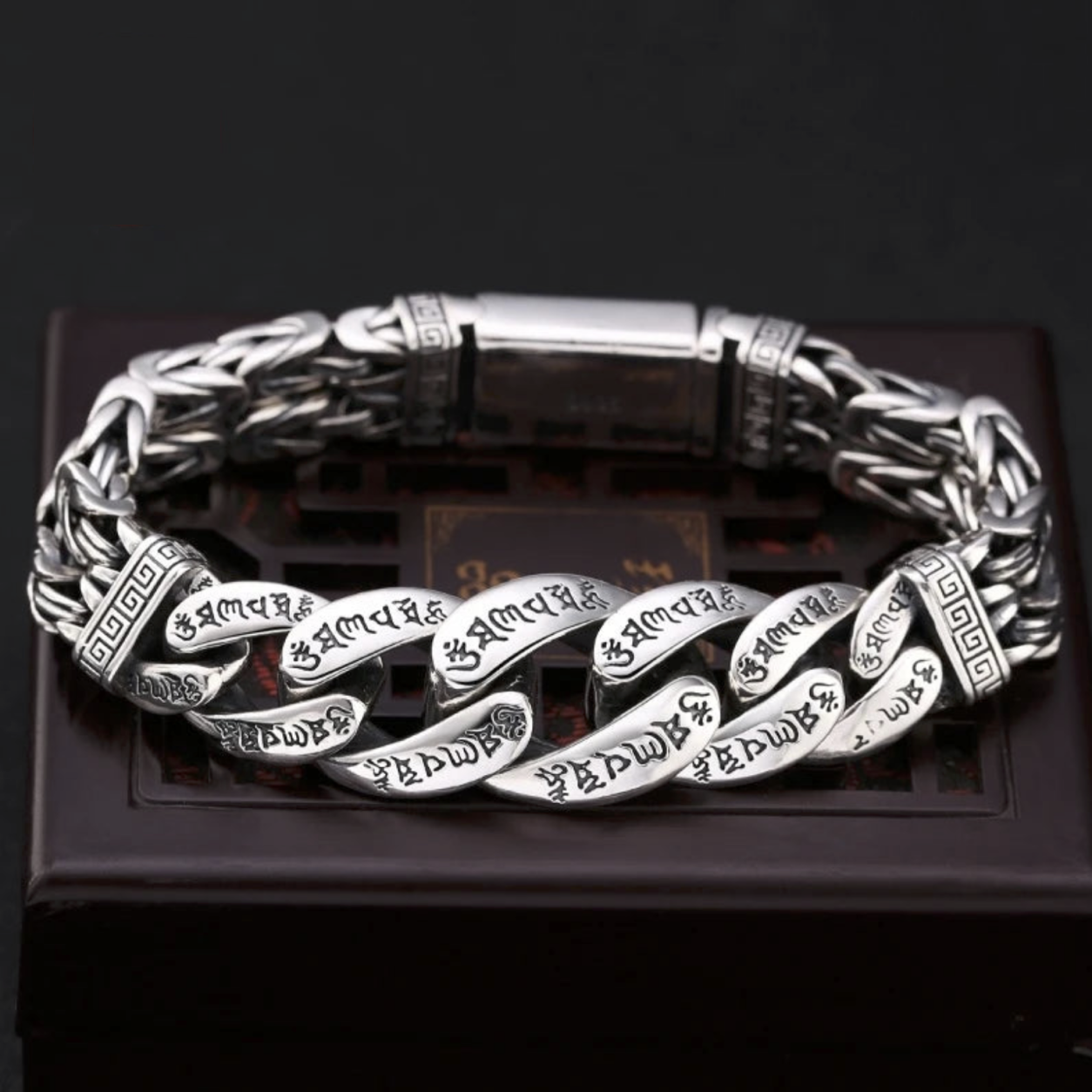 Bracelete Runas Sagradas – Poder Nórdico em Prata 925