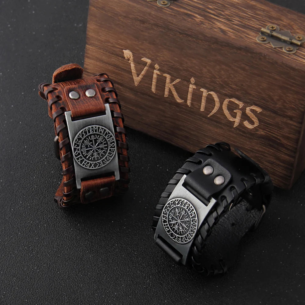 Bracelete Vegvísir Guia de Navegação