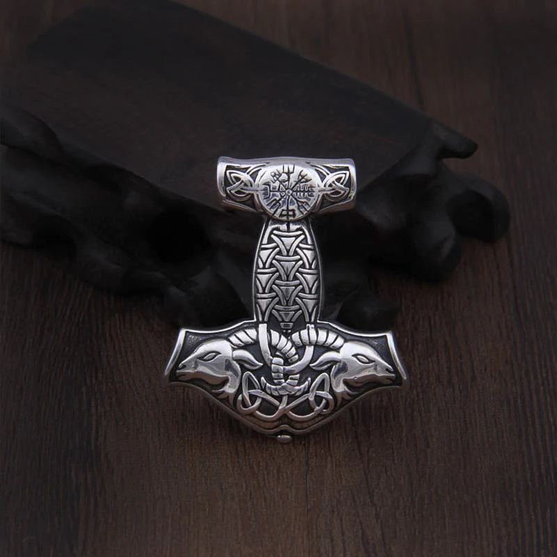 Colar Mjölnir Vegvísir – Proteção Suprema em Prata S925