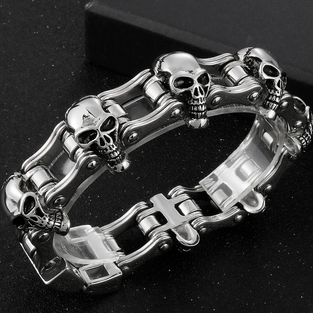 Bracelete Hela – Caveiras em Aço Inoxidável