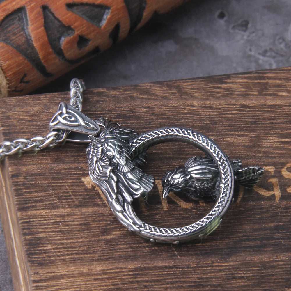 Colar Huginn & Muninn – Mensageiros de Odin