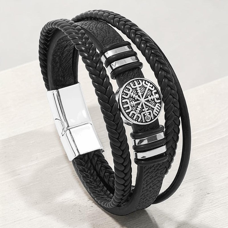 Bracelete de couro Vegvísir