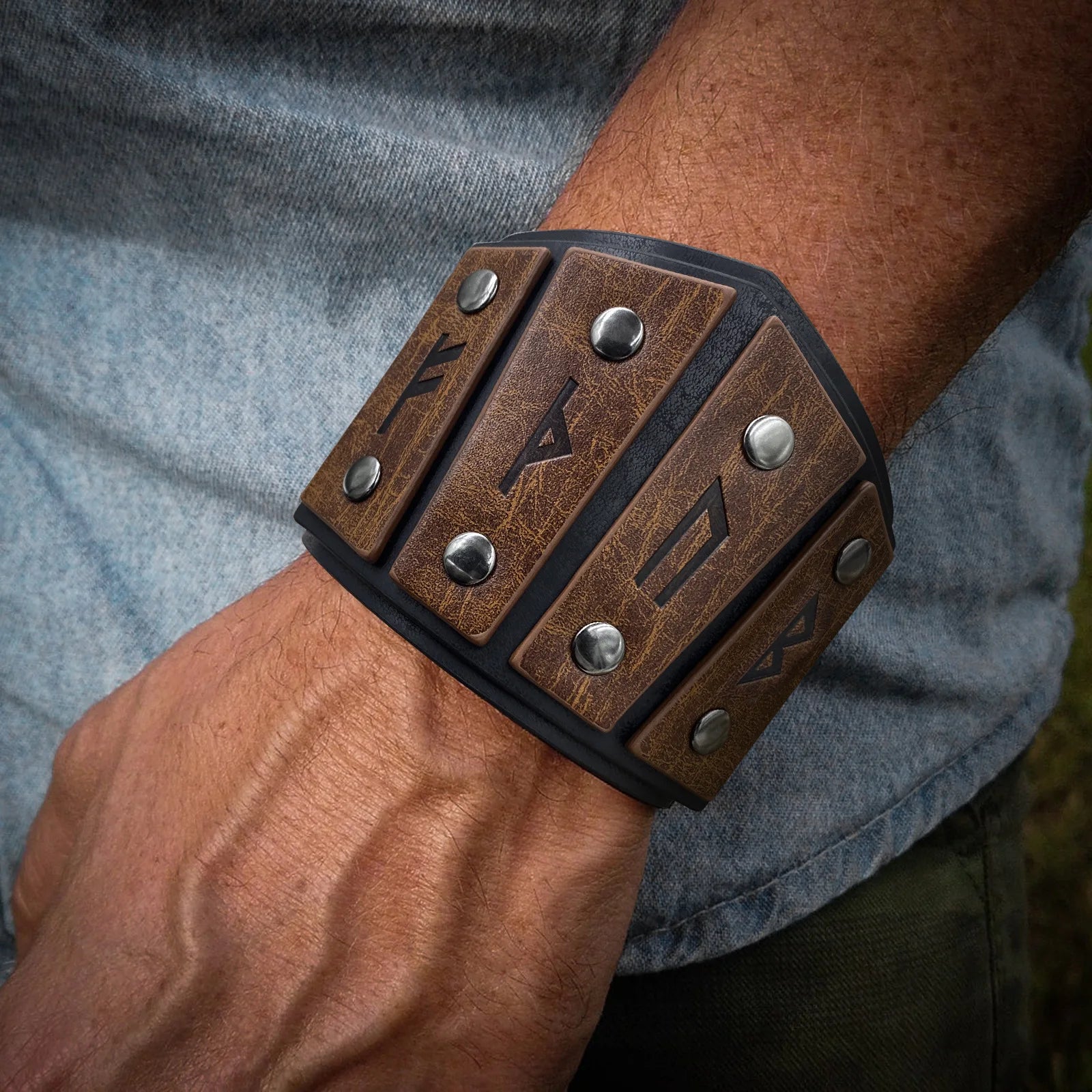 Bracelete Rúnico Yggdrasil