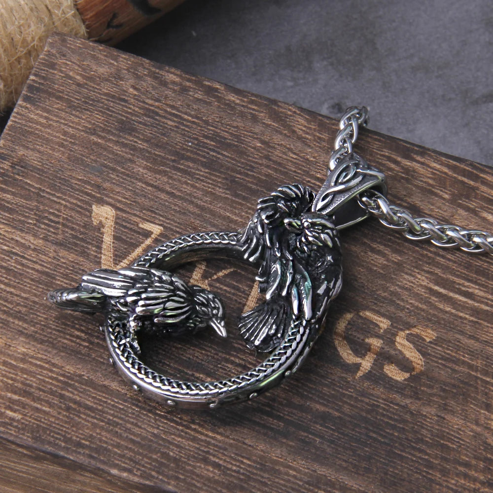 Colar Huginn & Muninn – Mensageiros de Odin