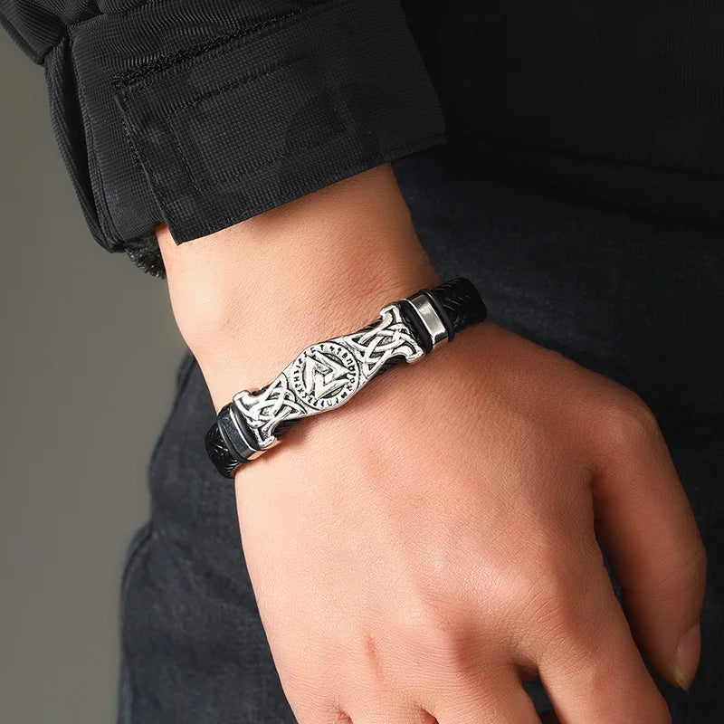 Bracelete Valknut – Força, Destino e Liberdade