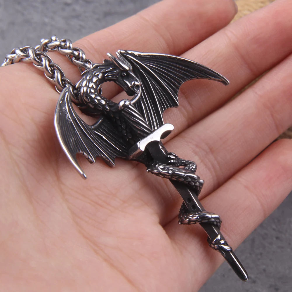 Colar Drakensverd - Dragão e Espada
